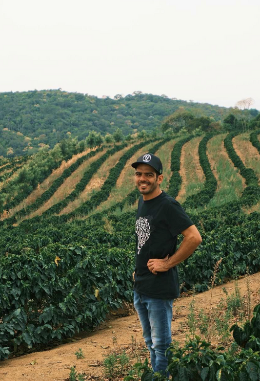 koffieboer Augusto in Mantiqueira de Minas, Brazilië